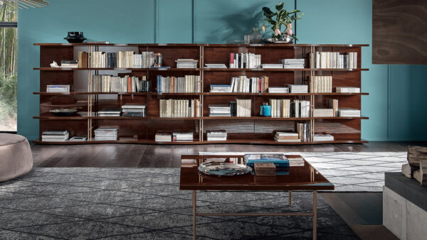 Bellagio könyvespolc